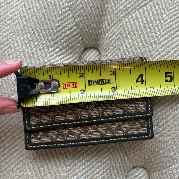 Coach Card Holder - Picture 7 of 8